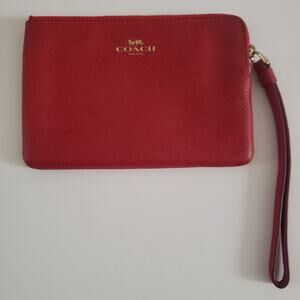 Coach Cross grain Leather Corner Zip Wristlet Wallet Red #5W.
